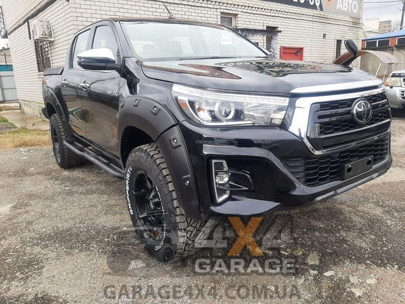 Пластикові фендера для Toyota Hilux 2020+ (розширювачі арок / ABS пластик) FF-THR20B фото