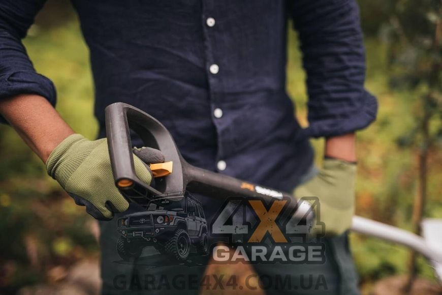 Совковая лопата Fiskars Xact 1066734 с телескопической ручкой 1066734 фото