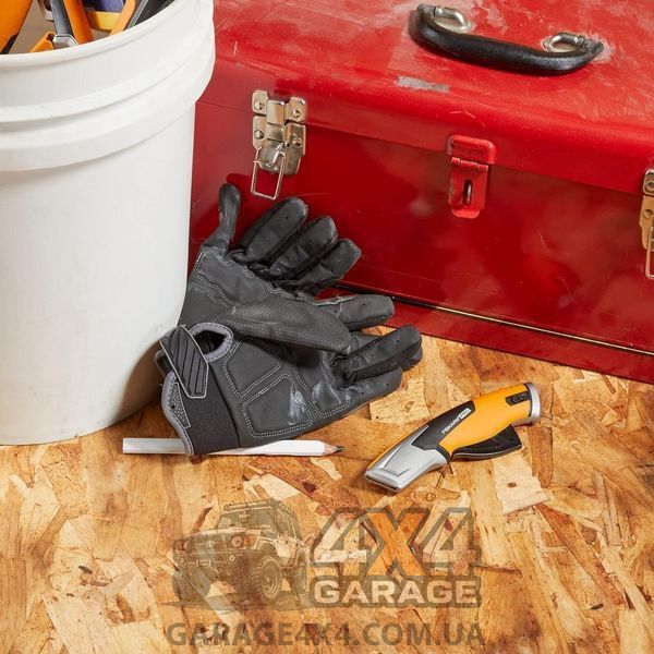 Компактный строительный нож Fiskars CarbonMax (1062938) 1062938 фото