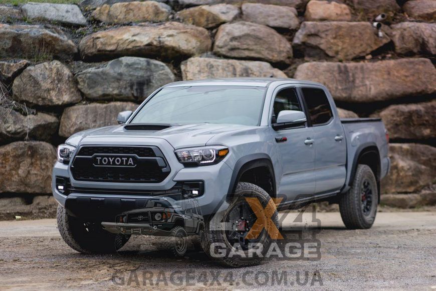 Комплект посилених передніх пружин OME для Toyota Tacoma 2016 - н. в. OME2888 фото