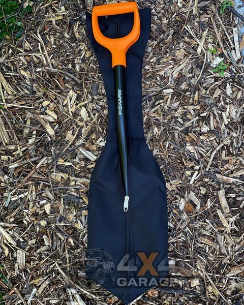 Чехол для лопаты Fiskars Solid 131418 (Черный / 800мм / Оксфорд 600D) 131418 фото