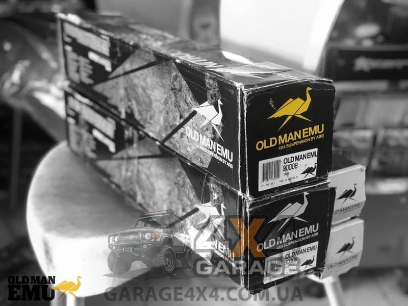 Передній амортизатор-стійка OME Nitrocharger Sport Mitsubishi L200 2006-2015 90008 фото