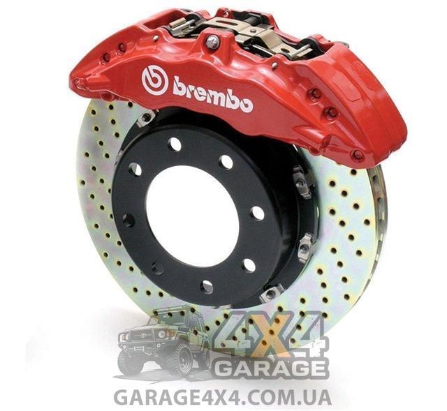 Посилена задня гальмівна система BREMBO GT для Lexus LX570 2015+ (червоний супорт/перфорована) 2P19051A2 фото