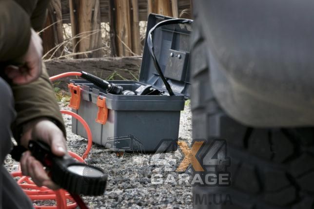 Портативний компресор ARB (87 л/хв) у захисному кейсі CKMP12 фото