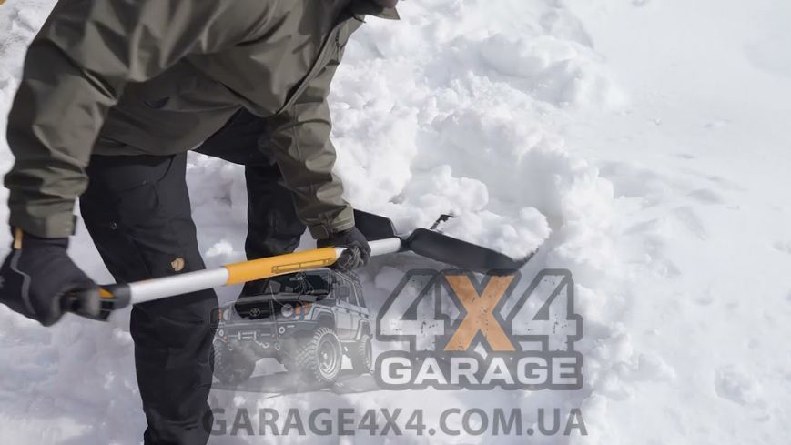Лопата скрепер для снега Fiskars X-series (1057178) 1057178 фото