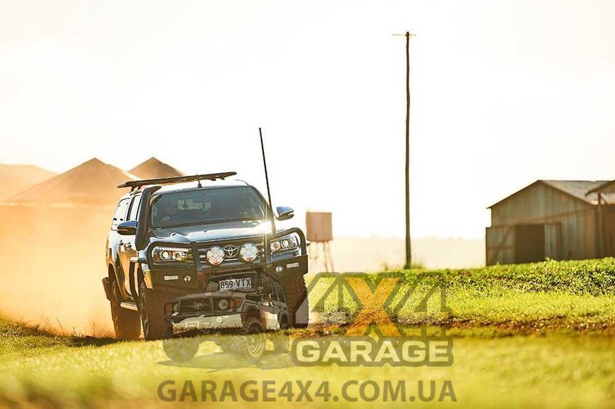 Усиленный комплект подвески Old Man Emu PLUS для Toyota Hilux 2015 - н.в. 4000, 93028 (2шт), EL106R фото