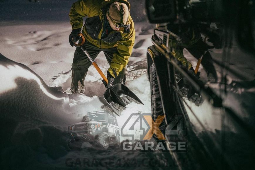 Автомобильная лопата для уборки снега Fiskars X-series (1057393) 1057393 фото