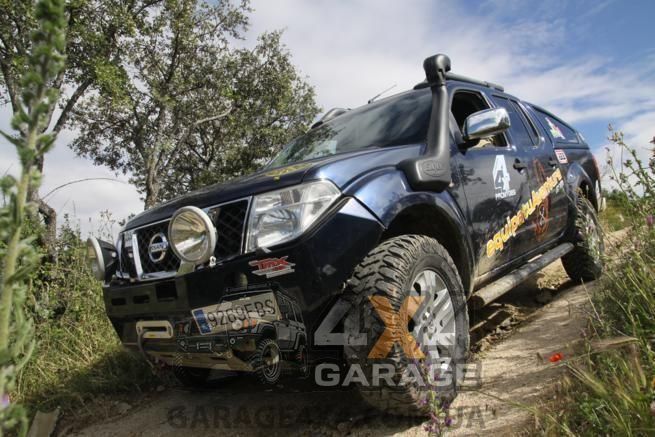 Шноркель Safari для Nissan Navara D40 (2010-2015) SS731HF фото