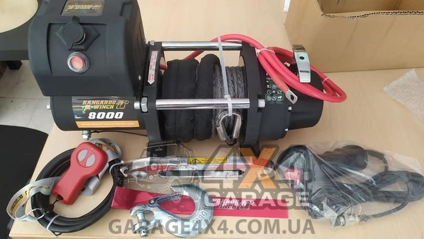 Автомобильная лебедка 12В Kangaroowinch 8000 (3630 кг / Синтетический трос) K8000SR фото