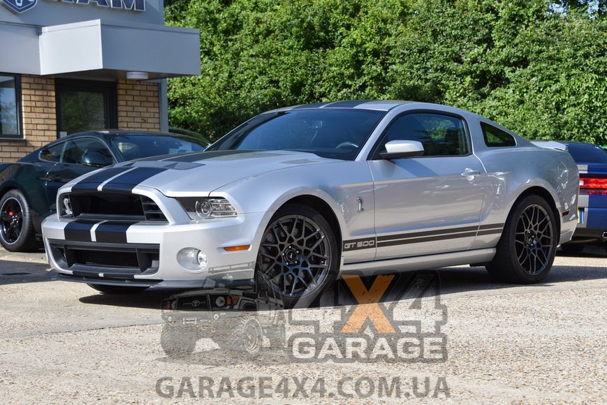 Передні гальмівні колодки HAWK HPS 5.0 для Subaru WRX STi / Ford Mustang Shelby GT (ферро-карбон) HB453B.585 фото