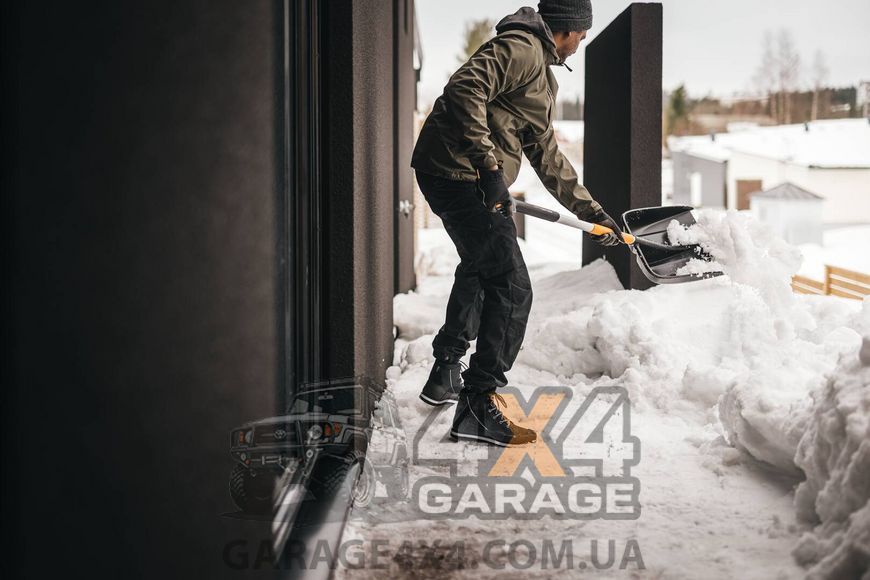 Телескопическая лопата для уборки снега Fiskars X-series (1057188) 1057188 фото