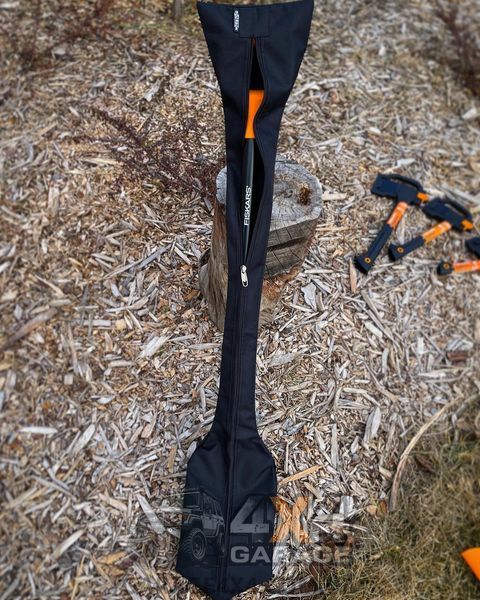 Чохол чорний на лопату Fiskars Solid 131426 (1003455) 131426 фото