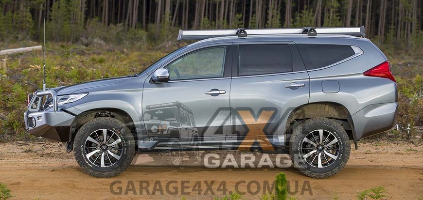 Комплект підвіски Old Man Emu Mitsubishi Pajero Sport 2016 - т.ч. 2605, 2910, 60076 (2 шт), фото
