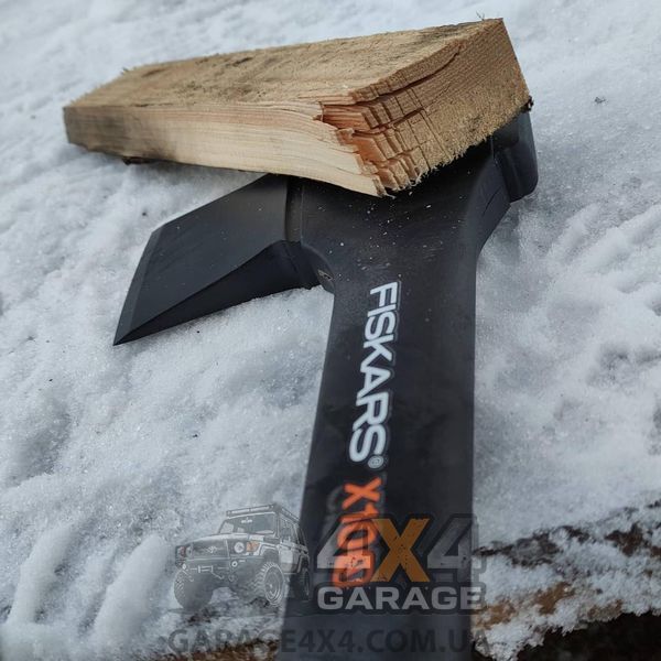 Компактный топор Fiskars X10 (1015619) 1015619 фото