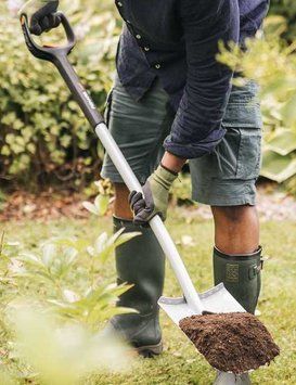 Прямая штыковая лопата Fiskars Xact 1066733 с телескопической ручкой 1066733 фото