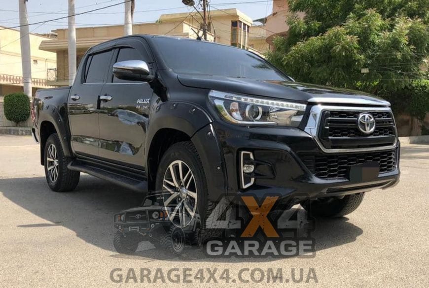 Пластикові фендера для Toyota Hilux Revo 2016-2020 (розширювачі арок / ABS пластик) FF-THR15B фото