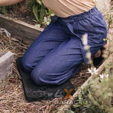 Садовий килимок під коліна Fiskars Solid (45,7 x 27,9 x 1,9 см) 1062832 фото