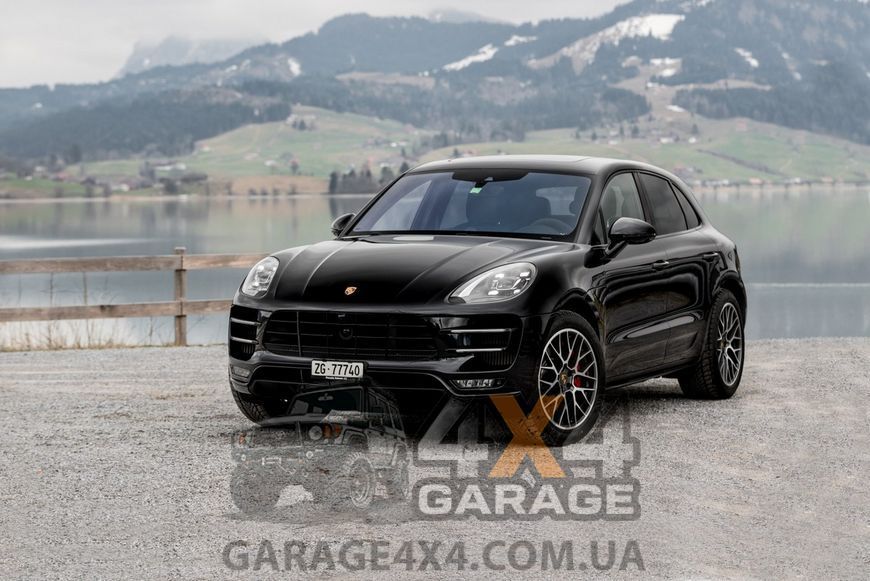 Усиленный задний тормозной диск DBA T2 Slot для Porsche Macan (Вентилируемый) DBA2847S фото