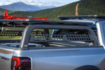 Алюминиевые дуги на кузов пикапа Ford Ranger/Raptor 22+ ARB Bed Rack 17940100 фото