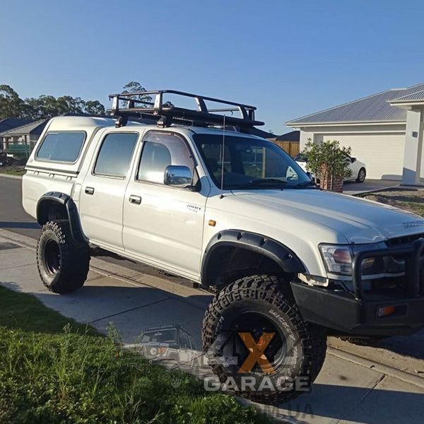 Комплект рессор OME для Toyota Hilux 1997-2005 CS018R фото