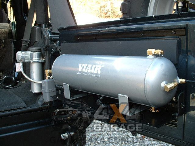 Компрессорная система VIAIR с компрессором 400C и ресивером на 9л PN 10005 PN 10005 фото