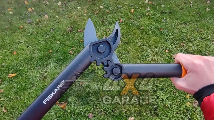 Малий контактний гілкоріз Fiskars PowerGear L31 (1000581)