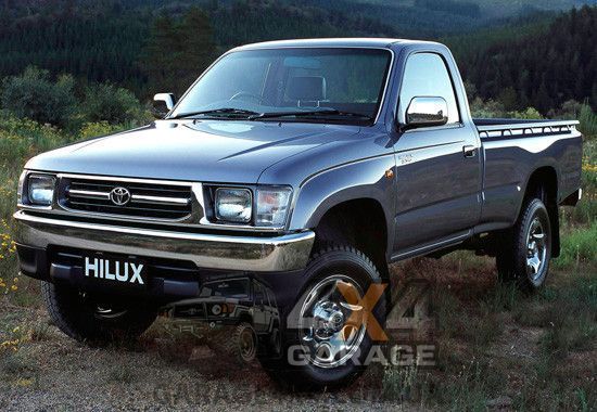Задній амортизатор OME Nitrocharger Sport Toyota Hilux 1997-2005 60043/60044 фото