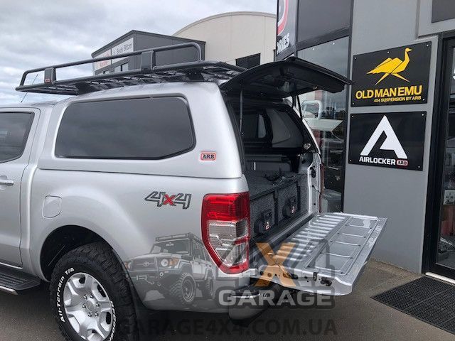 Амортизатор к задней двери кунга ARB 6603025 фото