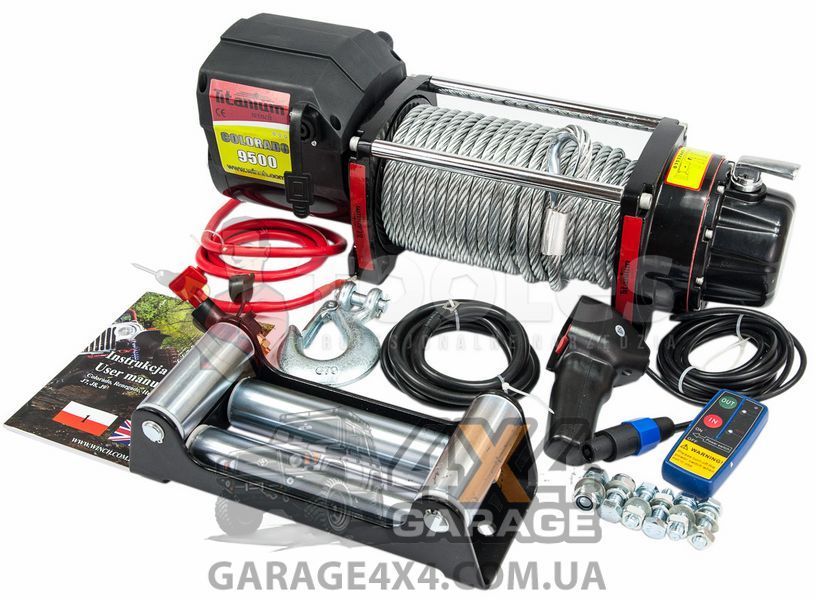 Автомобильная лебедка 12 Вольт Titanium Colorado 9500 (4315 кг) 1561 фото