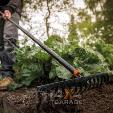 Садовые грабли Fiskars Solid 135715 1016036 фото
