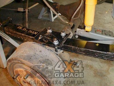 Комплект стремянок (U-болтов) OME Ford Ranger 2006-2012 (4 шт.) OMEU66 фото