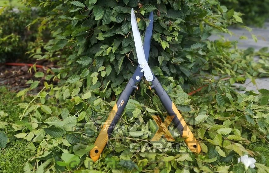 Ножиці для живоплоту Fiskars PowerGear X HSX92 (1023631) 1023631 фото