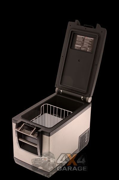 Компактный автомобильный холодильник ARB 47 литров, с функцией заморозки (Fridge Freezer Classic Series 2) 10801473 фото