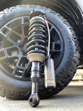 Передний амортизатор-стойка OME BP-51 в сборе Toyota Land Cruiser 200 BP5190003L-R фото