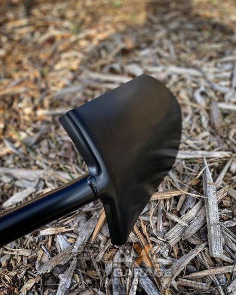 Профессиональная штыковая лопата для копа Fiskars Solid 131413 (1003455 / 1066716) 1066716 / 131413 фото