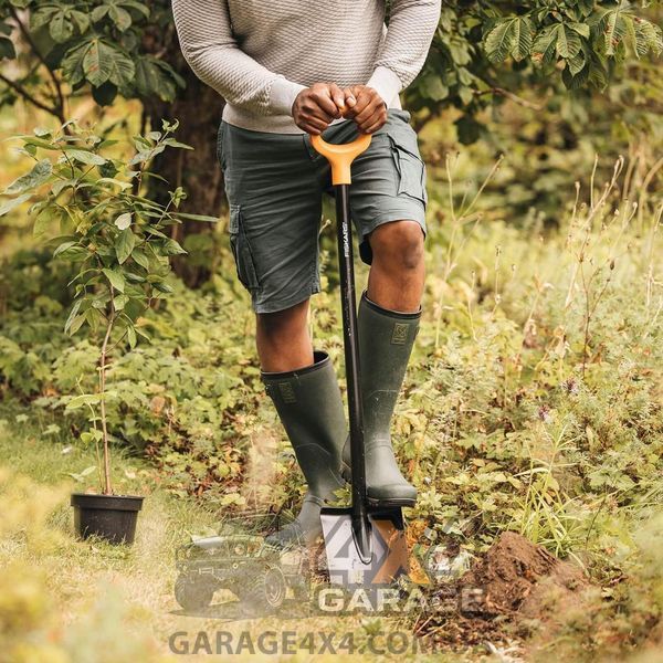 Профессиональная штыковая лопата для копа Fiskars Solid 131413 (1003455 / 1066716) 1066716 / 131413 фото
