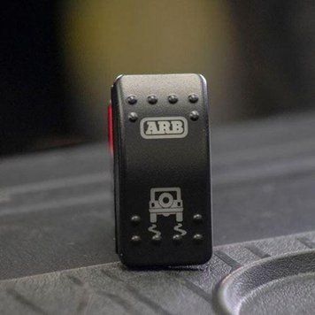 Автомобильный тумблер включения задней блокировки дифференциала ARB в сборе (12-24 Вольт) 180224SP фото