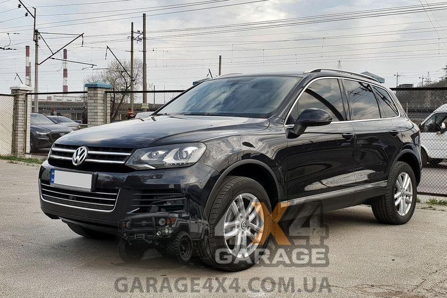 Передние тормозные колодки HAWK Performance Ceramic для Volkswagen Touareg 2006-2017 (Керамические) HB632Z.586 фото
