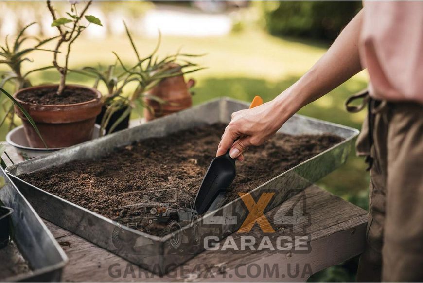 Лопатка для посева семян Fiskars Solid (1057641) 1057641 фото