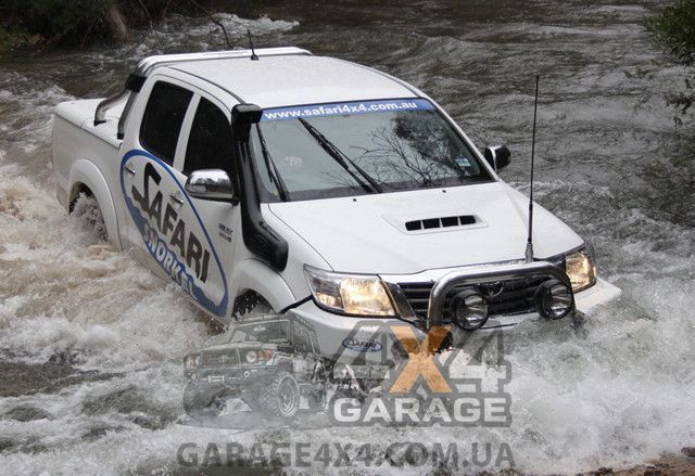 Шноркель Safari для Toyota Hilux 2011-2015 (SS122HF) SS122HF фото