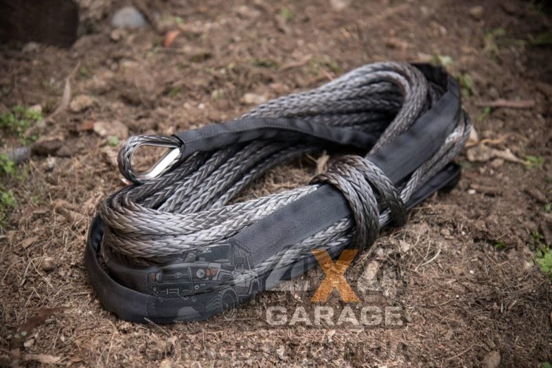 Надміцний синтетичний (кевларовий) трос Dyneema SK-75 10 мм зі знімним гаком: комплект 30 метрів TK0056 фото