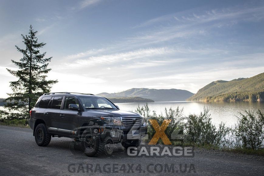 Комплект передніх пружин OME для Toyota Land Cruiser 200 4.5 TD OME2702 фото