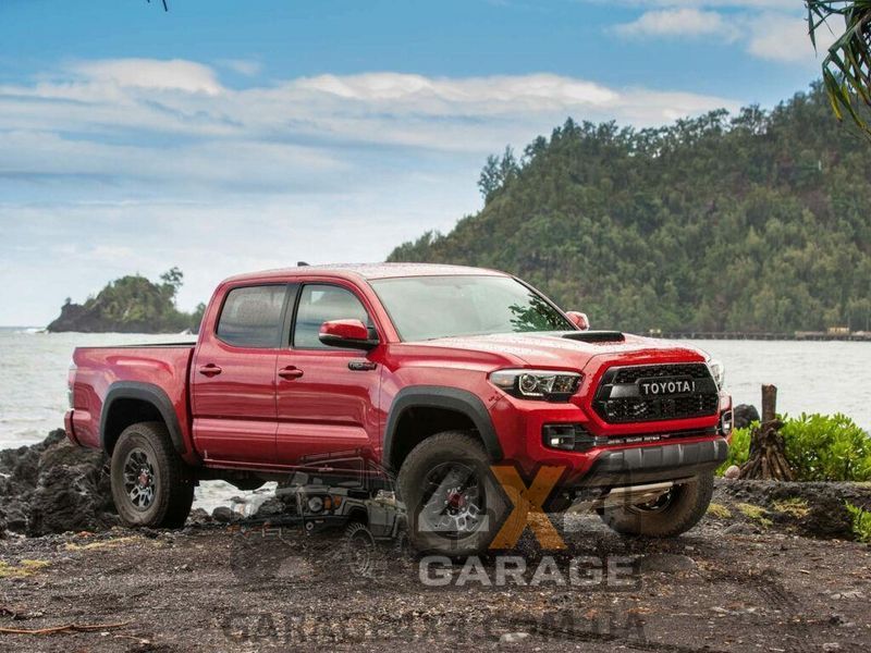 Передні керамічні гальмівні колодки HAWK для Toyota FJ Cruiser / Toyota Tacoma HB490Z.665 фото