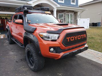 Шноркель для Toyota Tacoma 2016 &mdash; 2021 з ударостійкого пластику (ARMAX) STT172A фото
