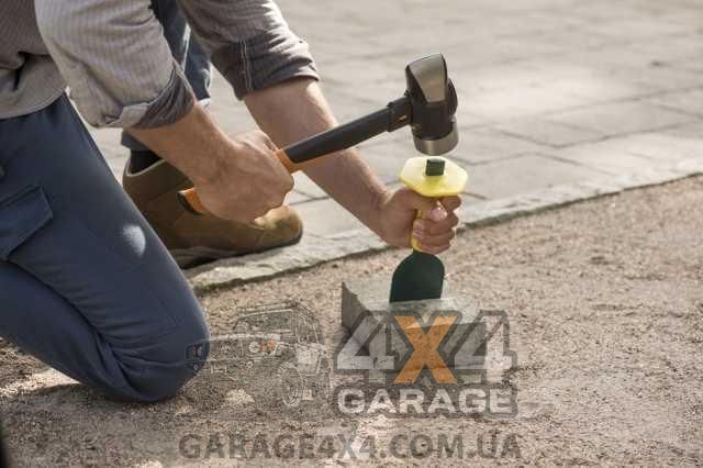 Компактна будівельна кувалда - молоток Fiskars IsoCore (L) 1020218 1020218 фото