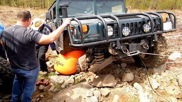 Пневматический автомобильный домкрат Bushranger X-Jack 4т 72x10 фото