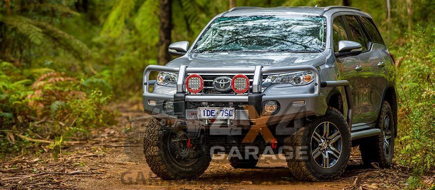 Посилений комплект підвіски Old Man Emu Sport для Toyota Fortuner 2015 - н. в. 4005, 93028 (2шт), 2803, фото