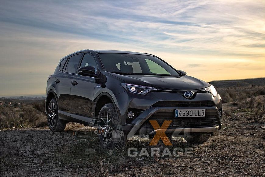 Задние тормозные колодки HAWK HPS для Toyota Rav4 (2006 -2018) HB648F.607 фото