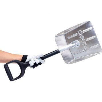 Компактная автомобильная для снега Fiskars 1000740 (71 см) 1000740 фото