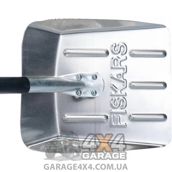 Компактна автомобільна для снігу Fiskars 1000740 (71 см) 1000740 фото